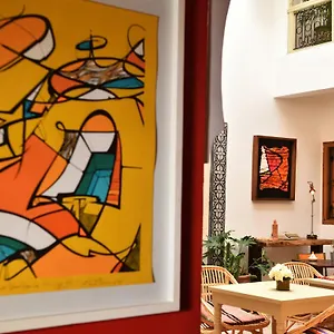 https://riad-lamzia.marrakeshhotelsmorocco.com