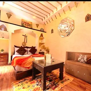 https://maison-aicha.marrakeshhotelsmorocco.com